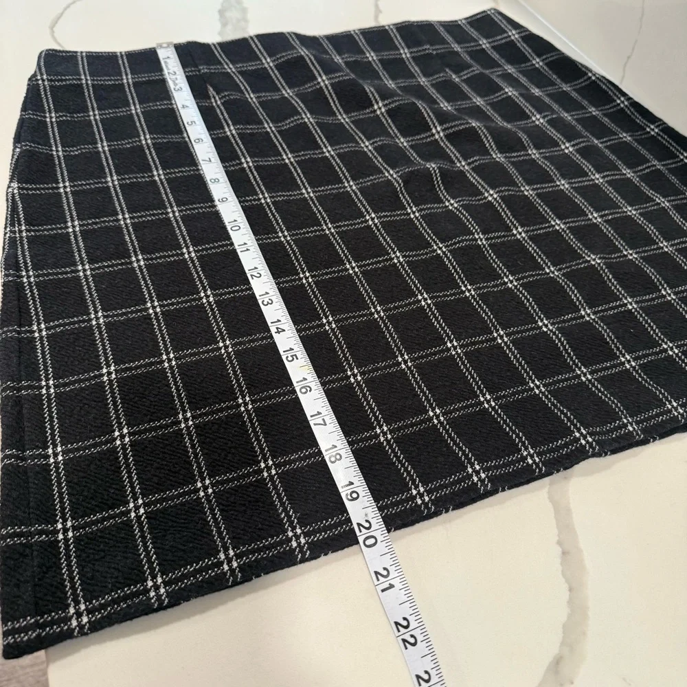 J.Jill womens Ponte Knit Black and White mini Pencil Skirt size XL schoolgirl